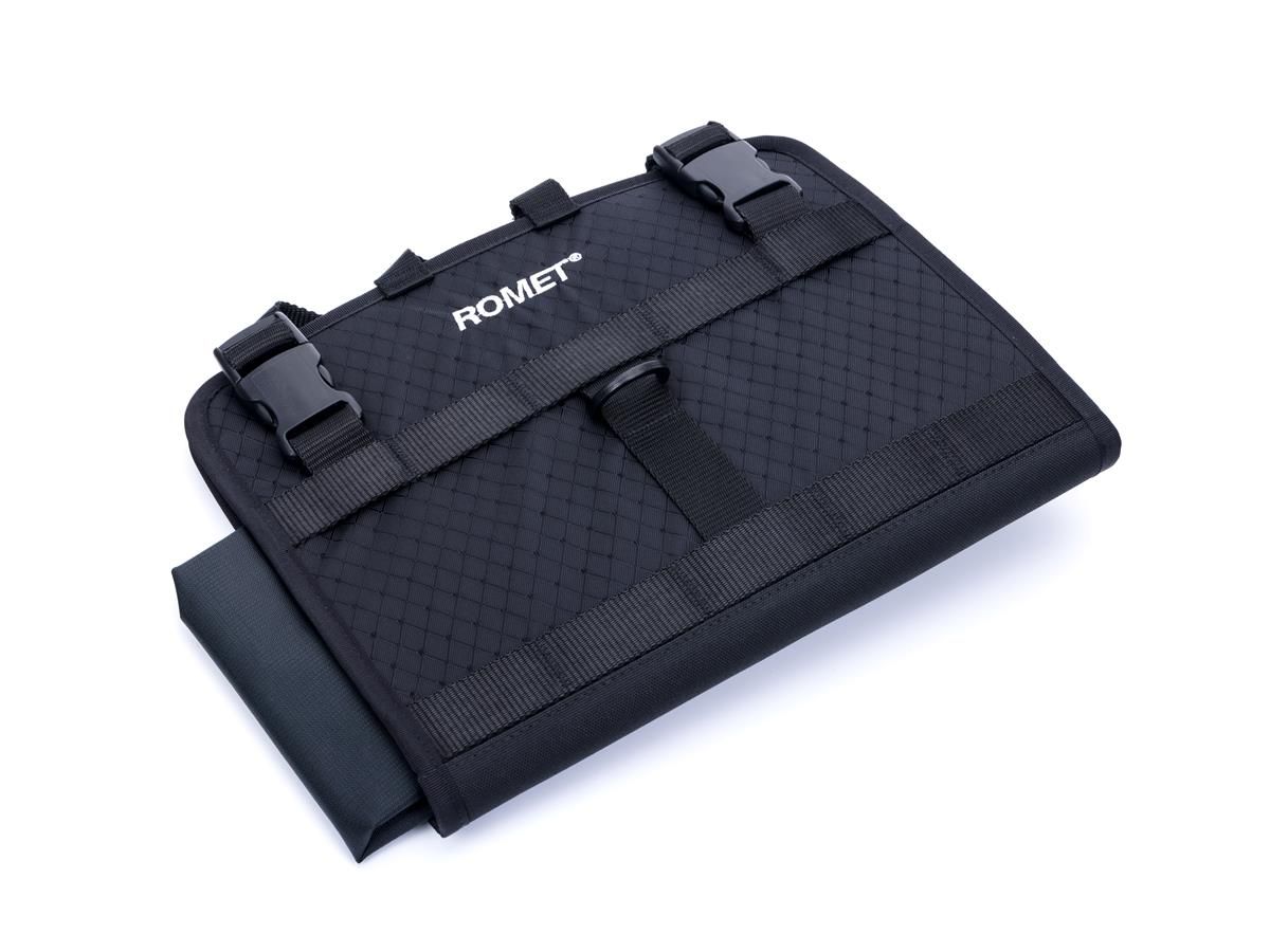 Sakwa na kierownicę ROMET TH6-6408 czarna 8,8 l et logo Romet, 99,99 zł